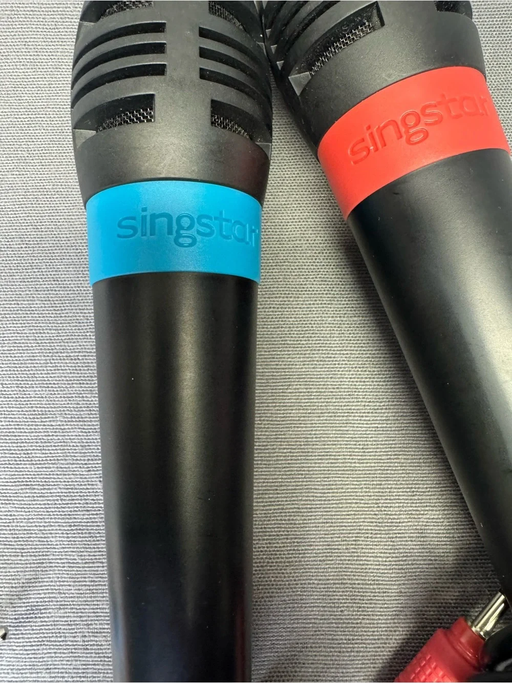 SingStar Bundle 2 Microphones Sony PlayStation 2 PS2/PS3 No Dongle/ USB No Game